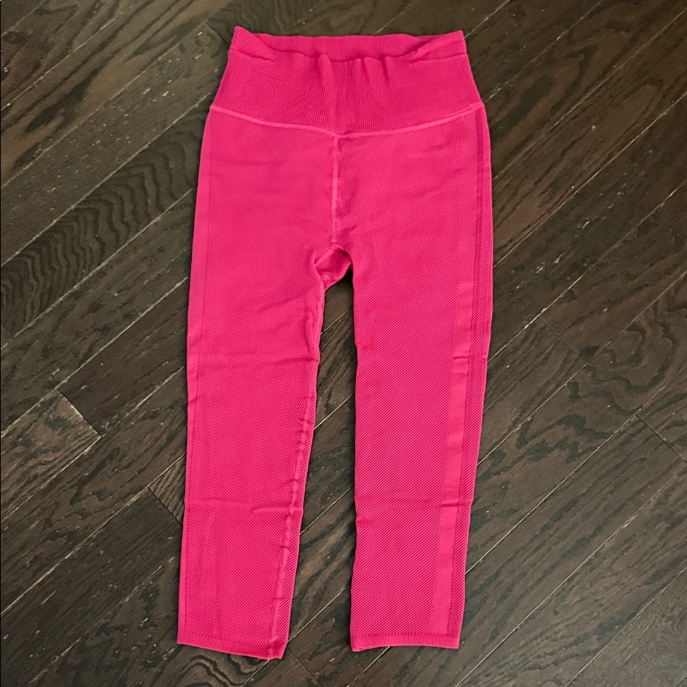 NWOT Free People Movement Pink Leggings Size L